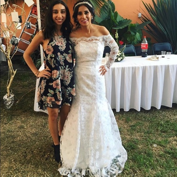 Navy blue dress with flowers 🌸 - Picture 3 of 3